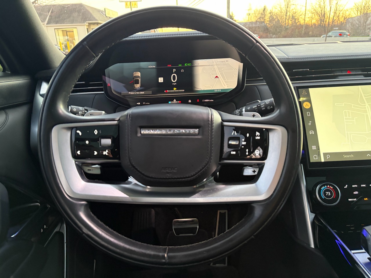 2023 Land Rover Range Rover SE LWB AWD