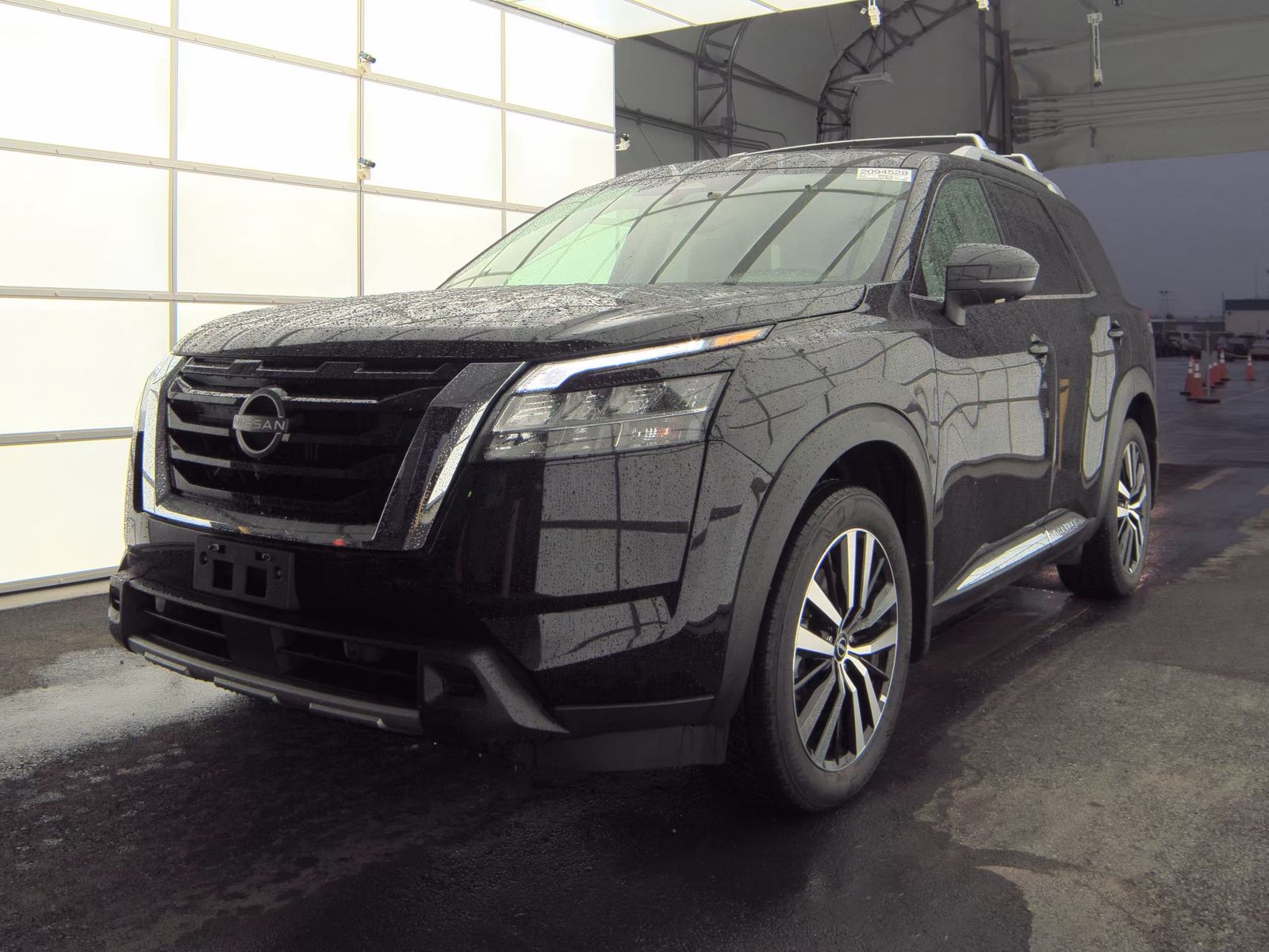 2024 Nissan Pathfinder Platinum AWD