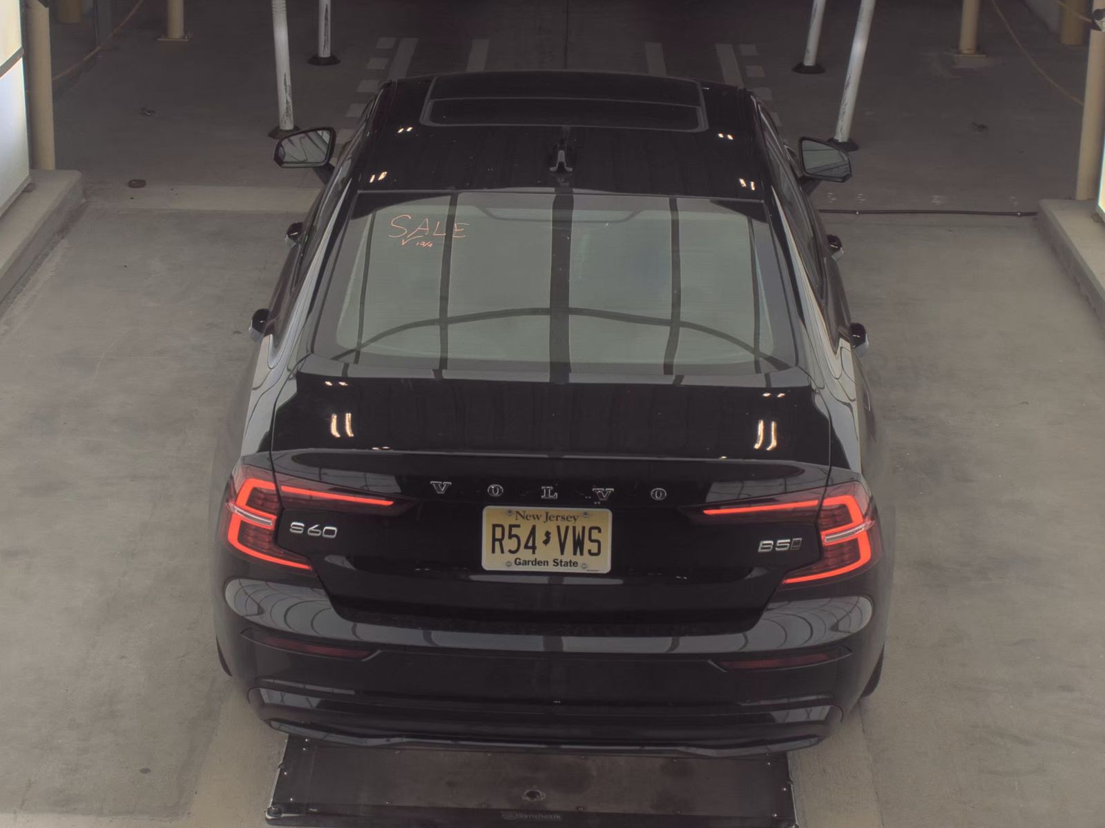 2024 Volvo S60 B5 Core AWD