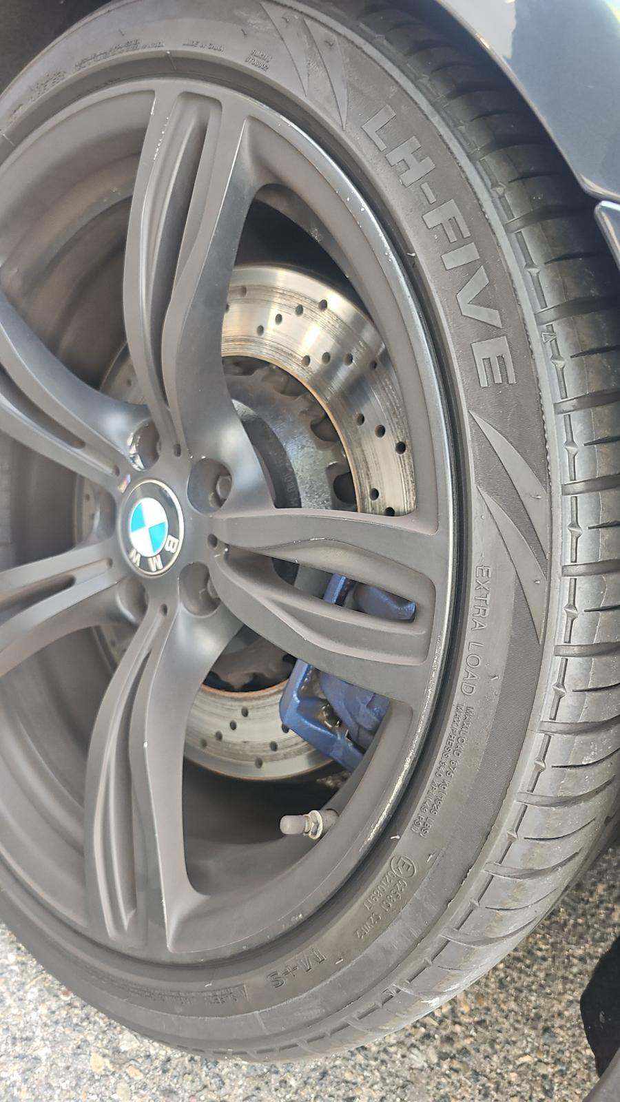 2015 BMW M5 Base RWD