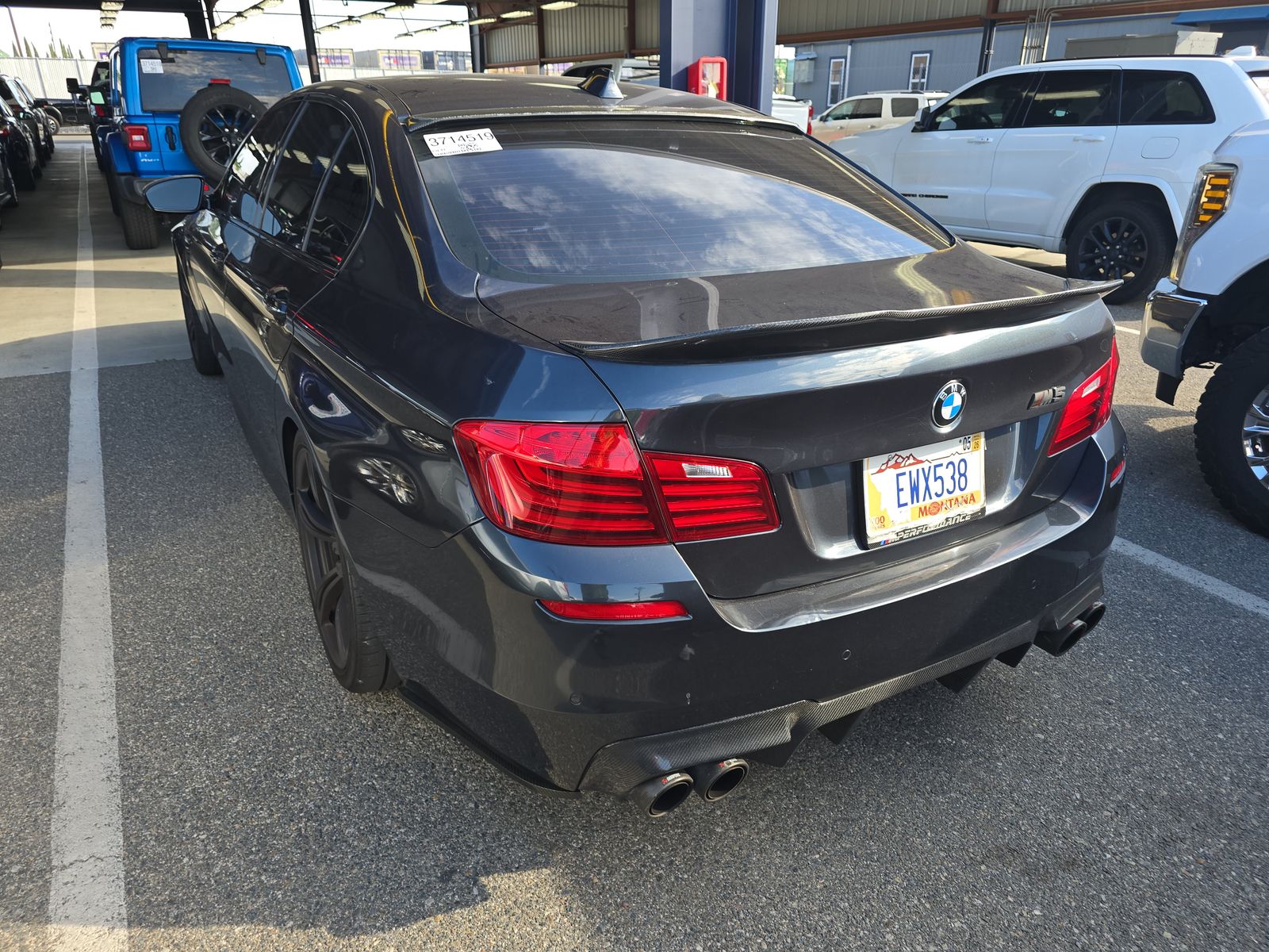 2015 BMW M5 Base RWD