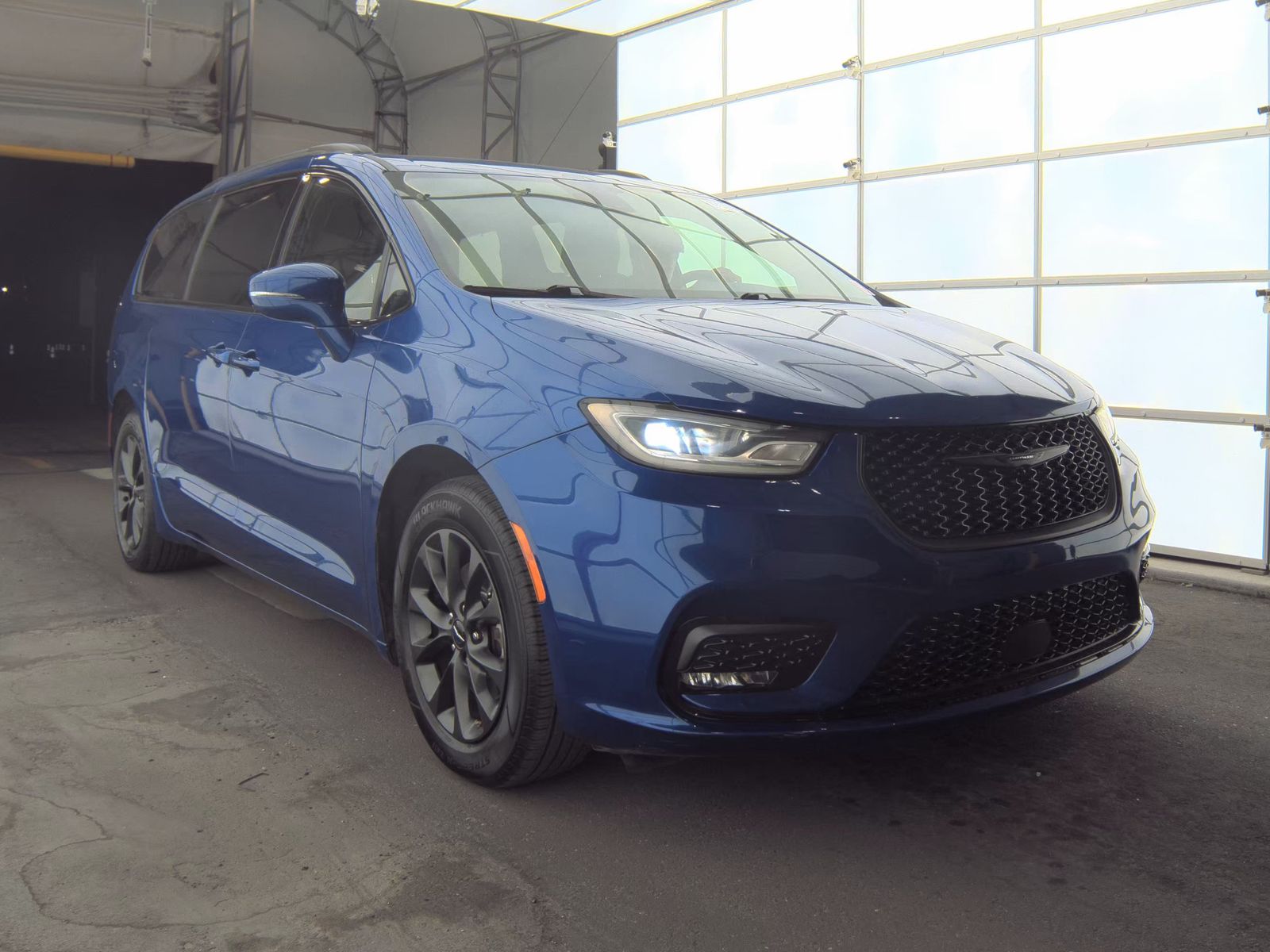 2021 Chrysler Pacifica Touring L FWD