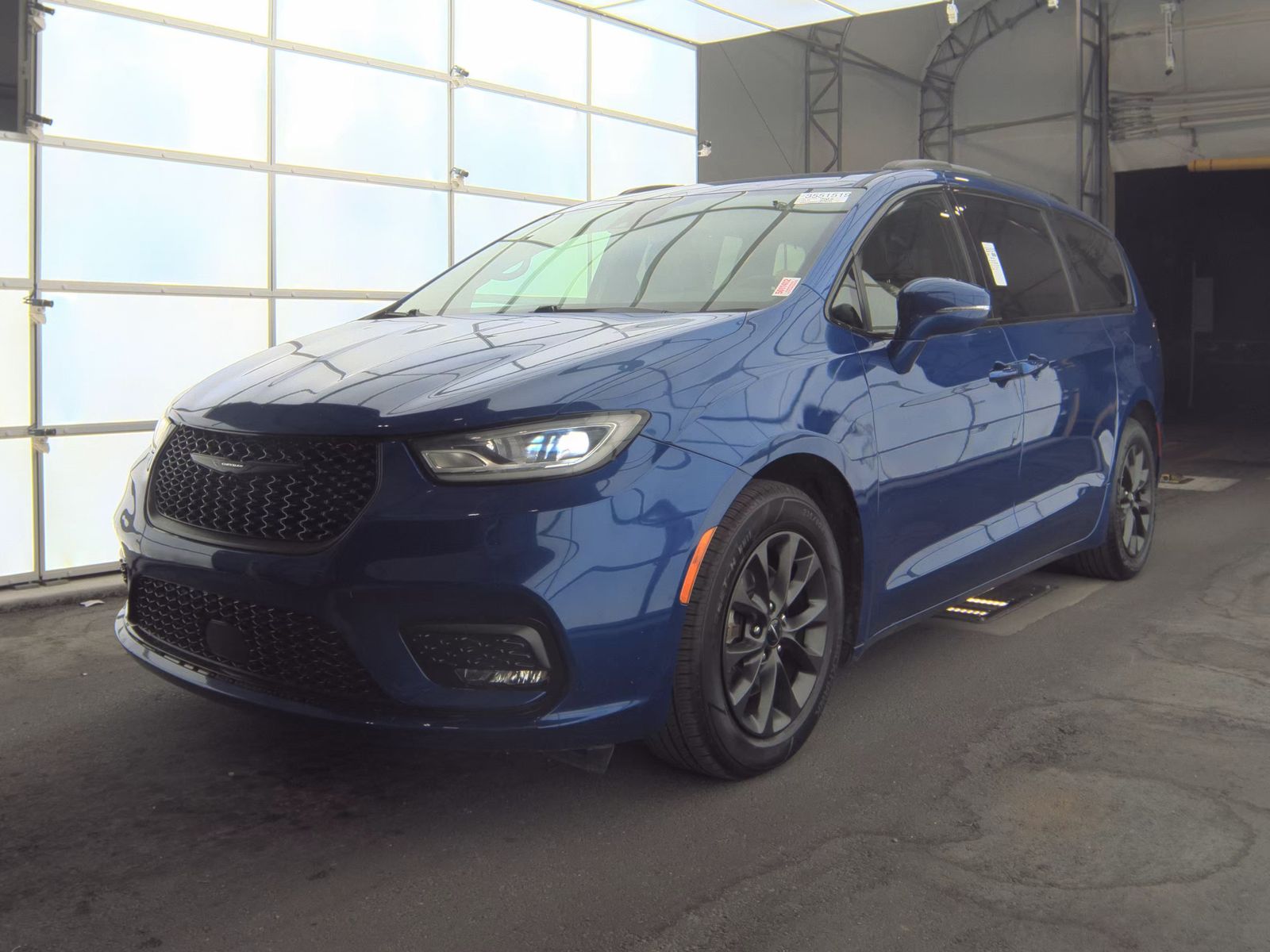 2021 Chrysler Pacifica Touring L FWD