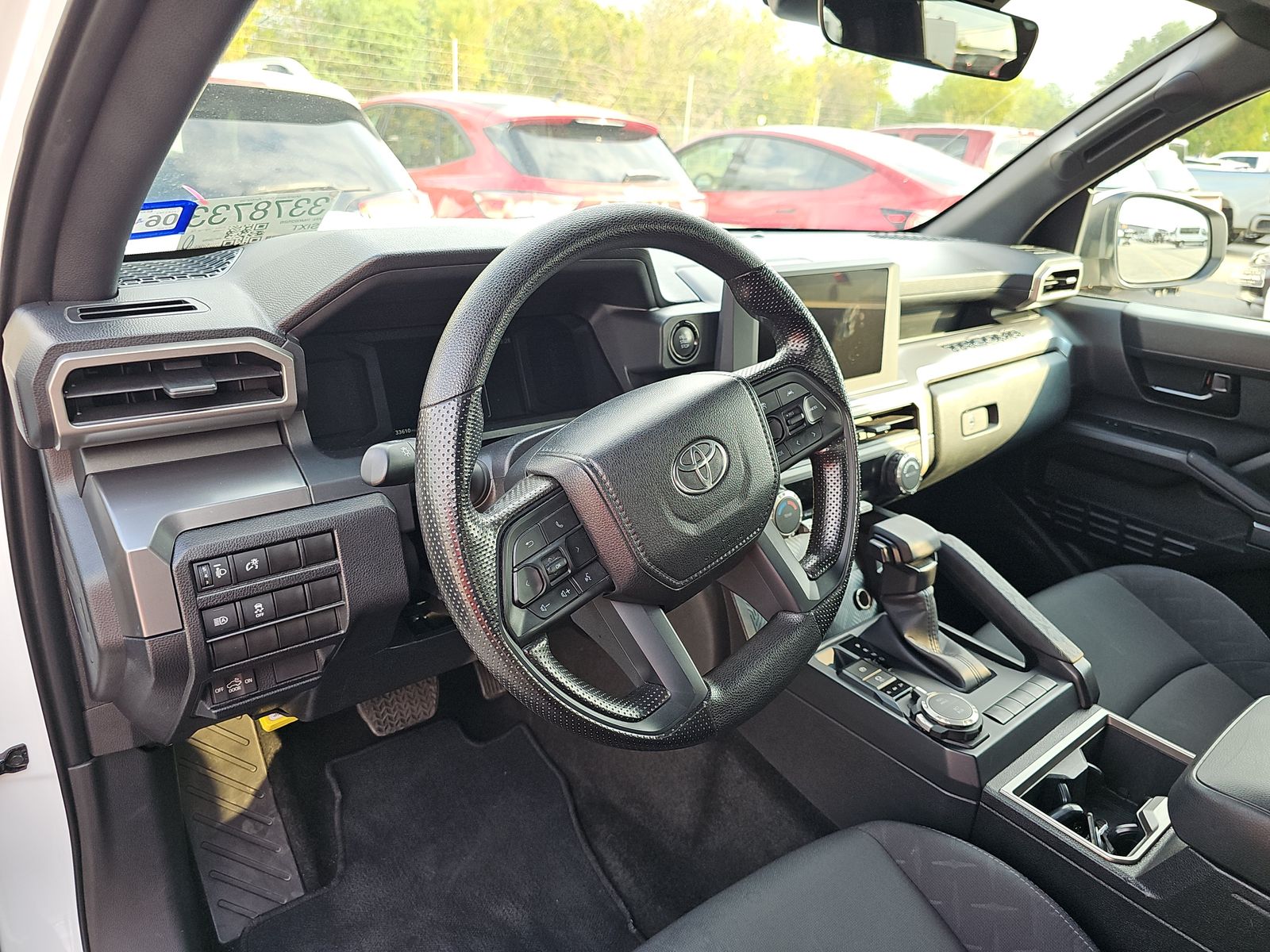 2024 Toyota Tacoma SR5 AWD