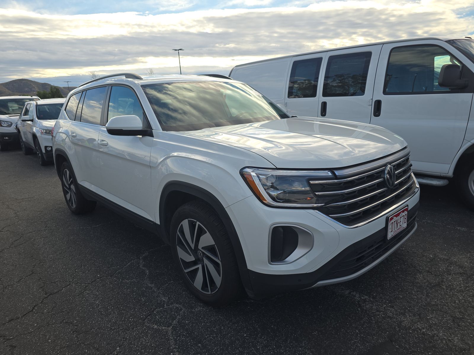 2024 Volkswagen Atlas 2.0T SE AWD