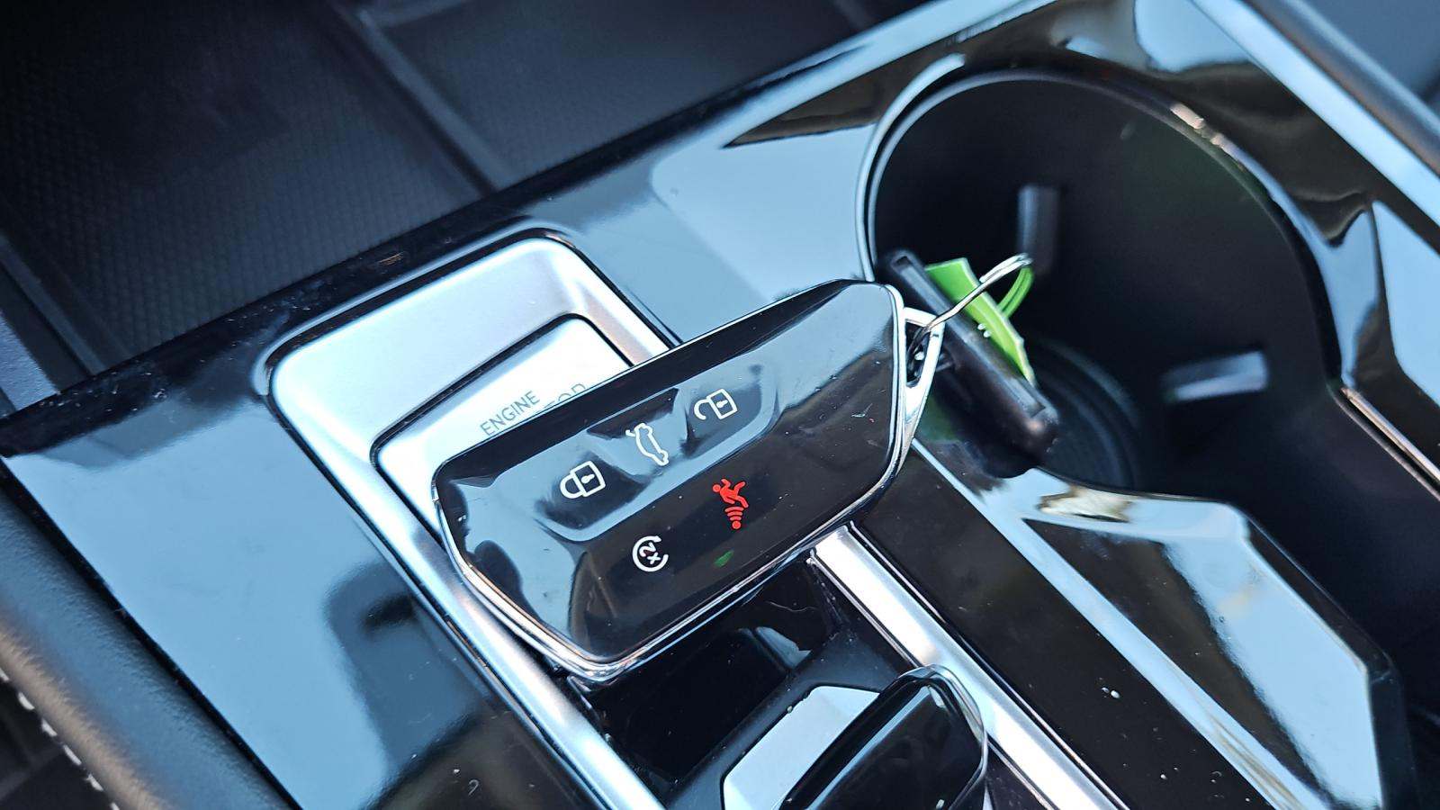 2024 Volkswagen Atlas 2.0T SE AWD