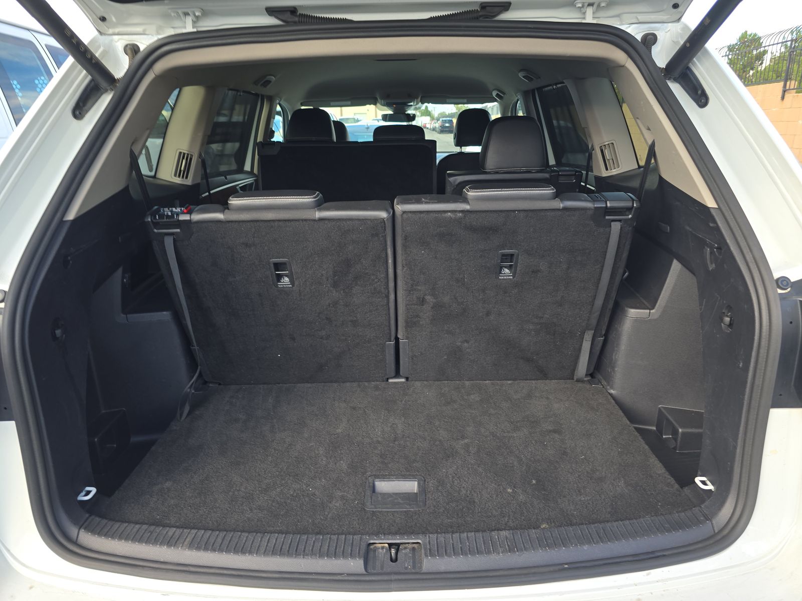 2024 Volkswagen Atlas 2.0T SE AWD