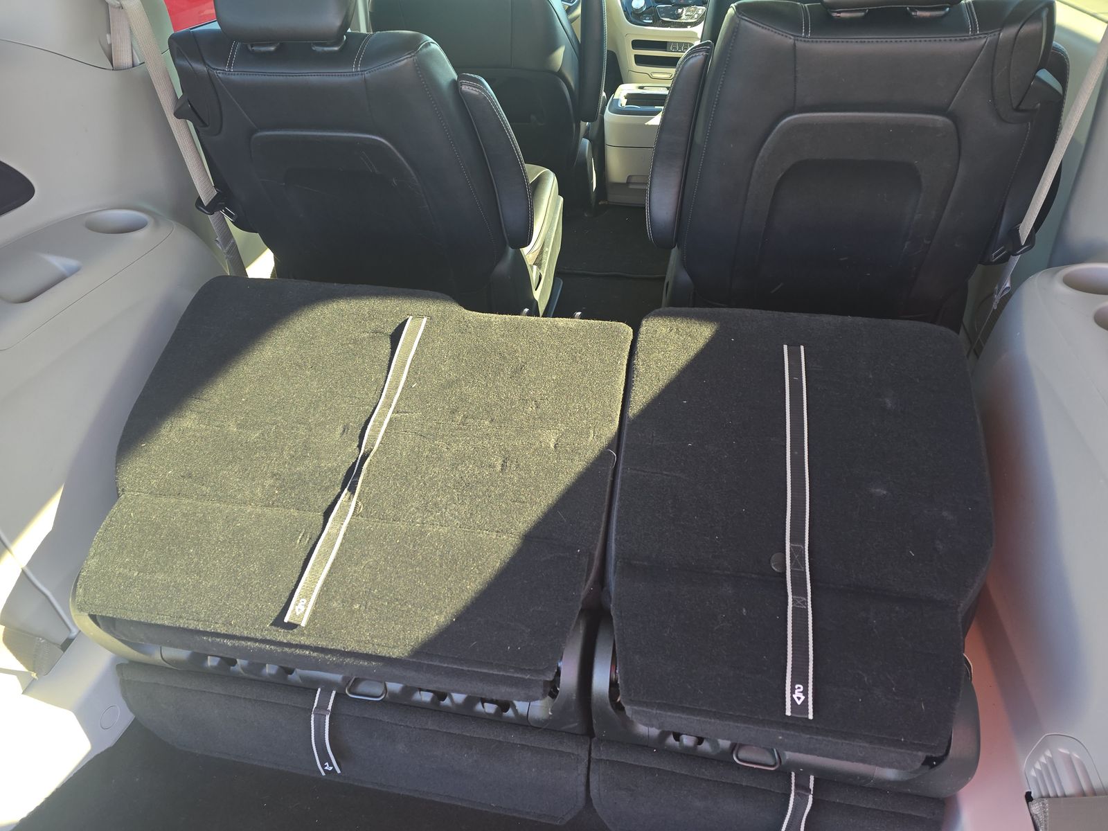 2024 Chrysler Pacifica Hybrid Select FWD