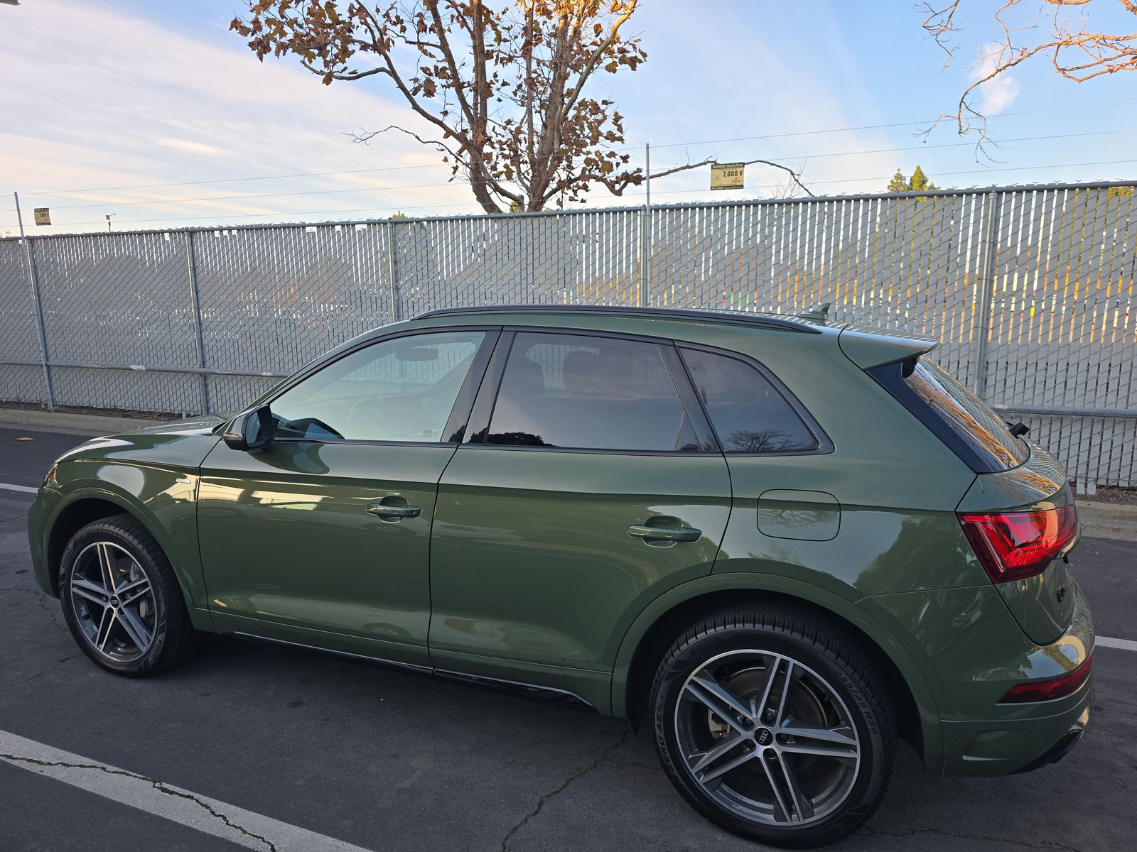 2022 Audi Q5 e Plug-In Hybrid S line Premium Plus AWD
