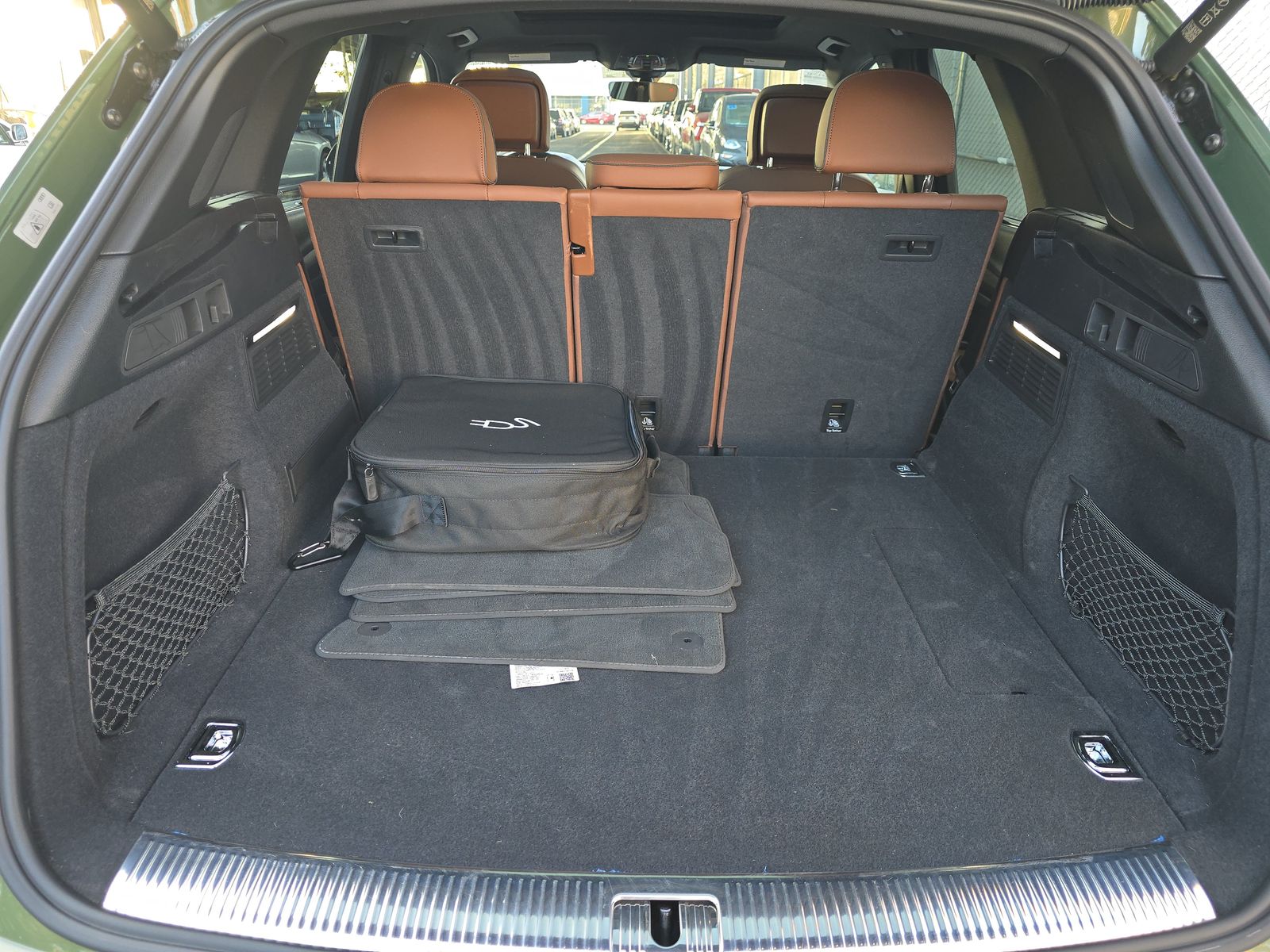 2022 Audi Q5 e Plug-In Hybrid S line Premium Plus AWD