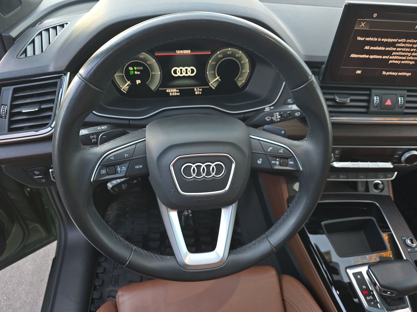 2022 Audi Q5 e Plug-In Hybrid S line Premium Plus AWD