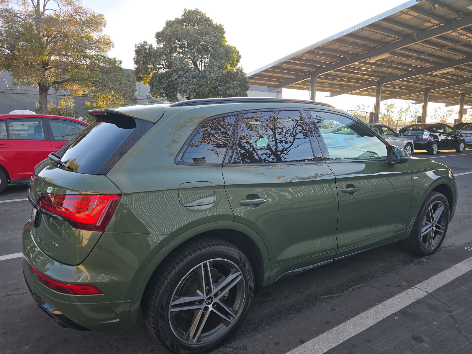 2022 Audi Q5 e Plug-In Hybrid S line Premium Plus AWD