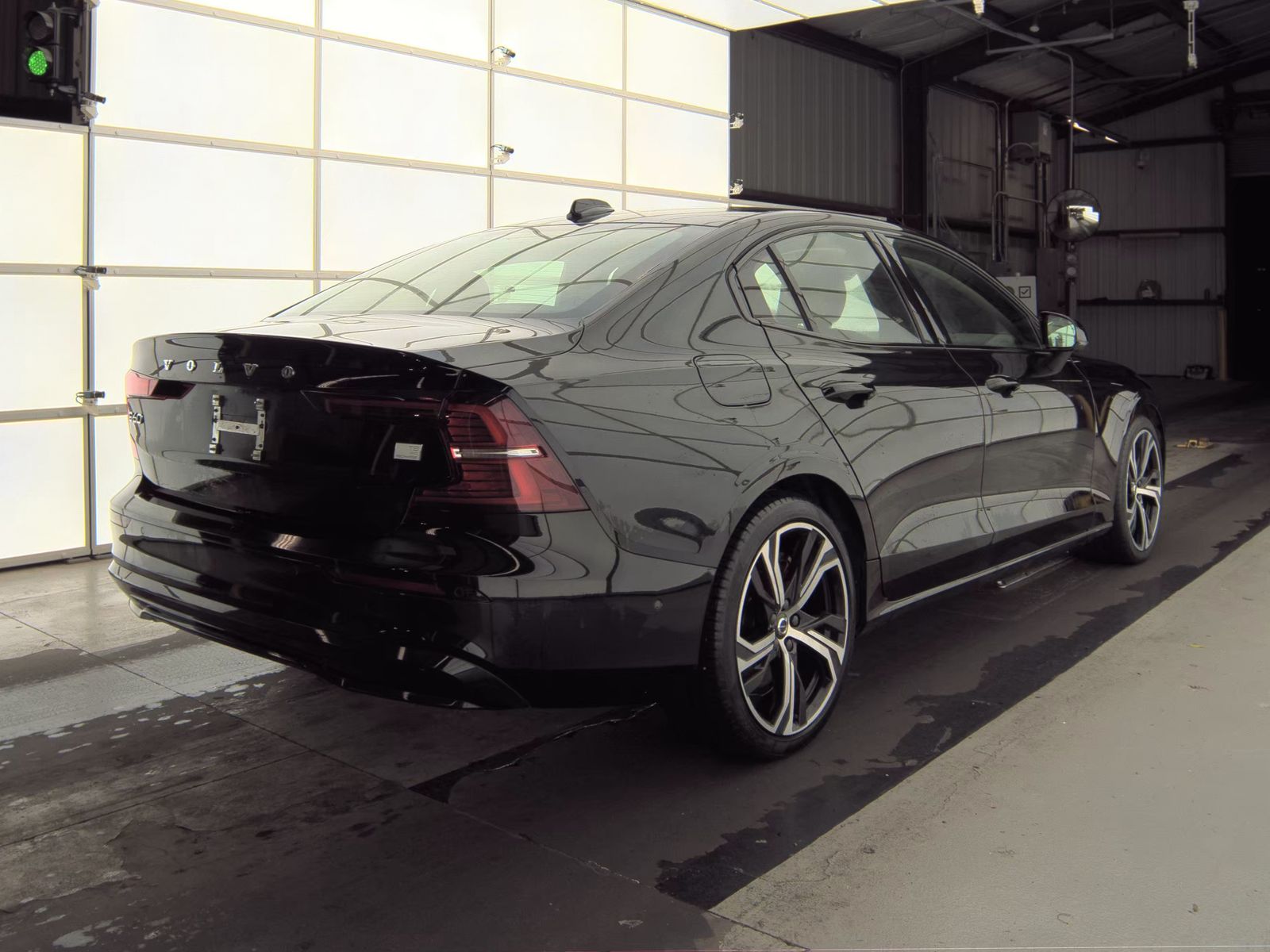 2023 Volvo S60 Recharge T8 Plus AWD