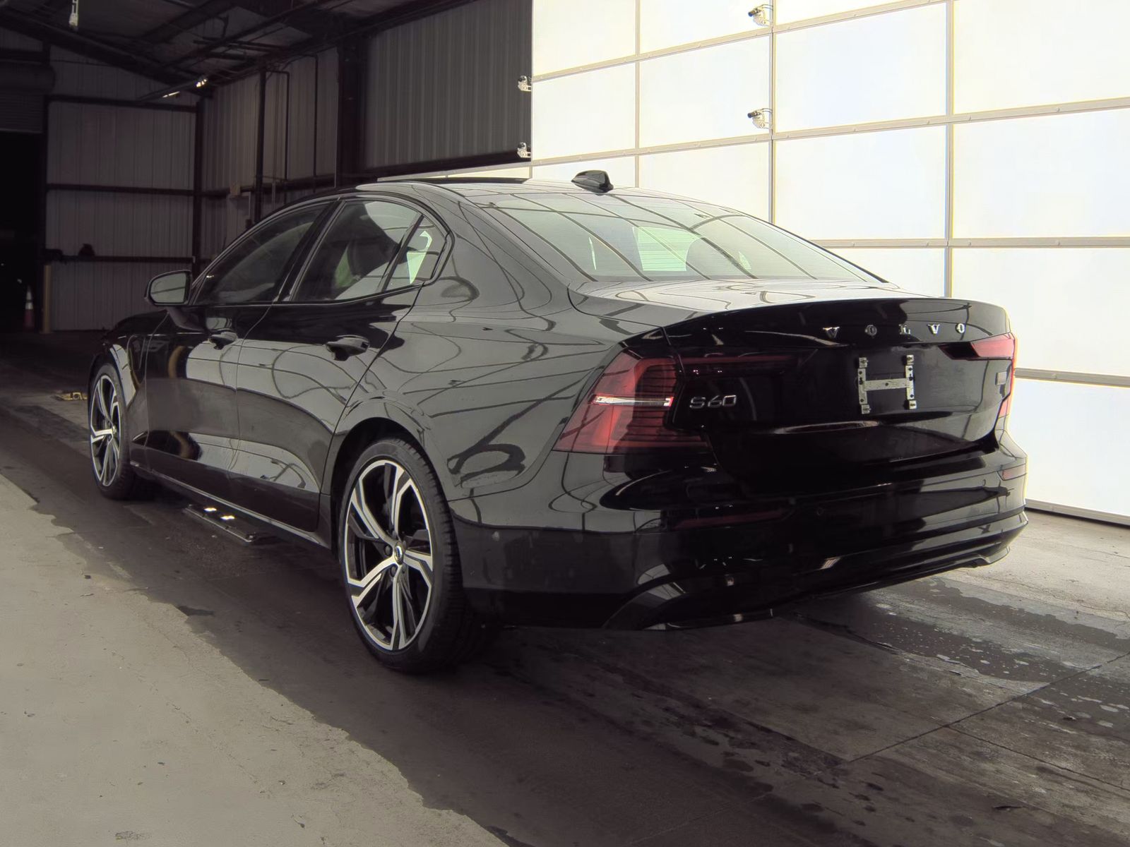 2023 Volvo S60 Recharge T8 Plus AWD