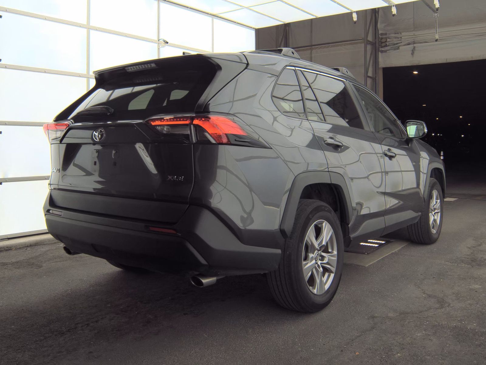 2023 Toyota RAV4 XLE FWD