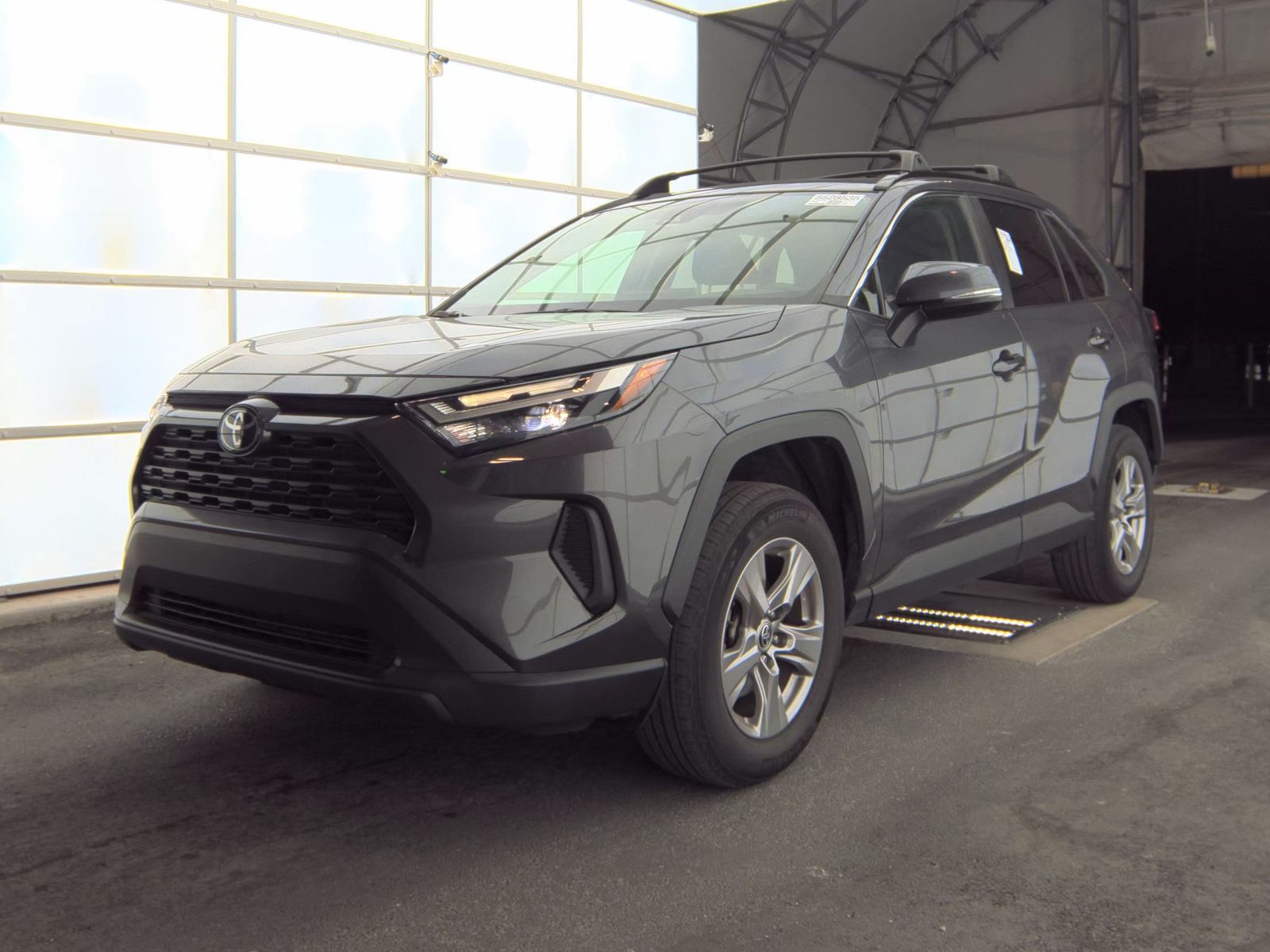 2023 Toyota RAV4 XLE FWD