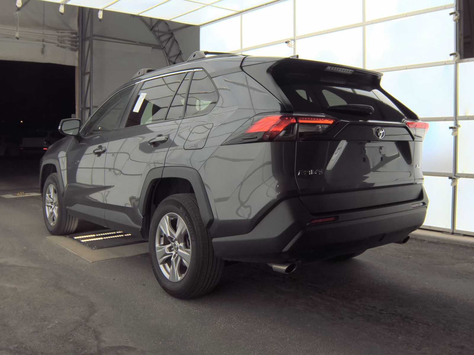 2023 Toyota RAV4 XLE FWD