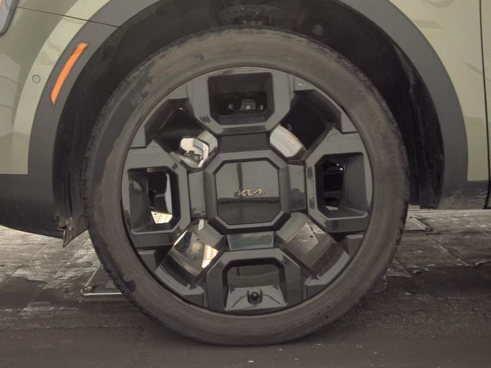 2025 Kia Sorento X-Line SX Prestige AWD