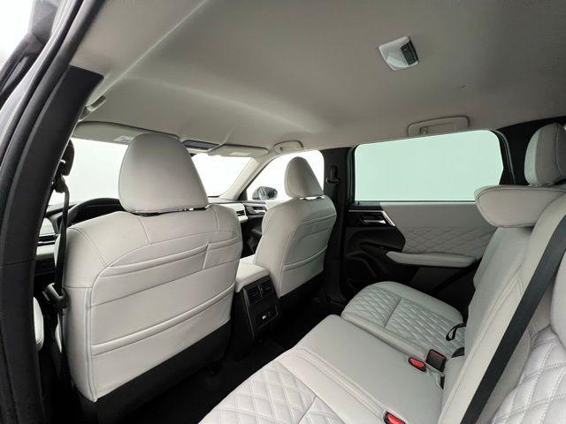 2022 Mitsubishi Outlander SEL AWD