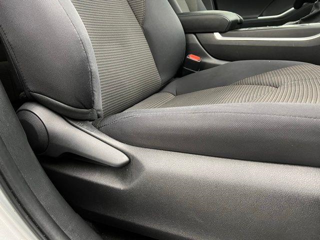 2024 Toyota Highlander LE AWD