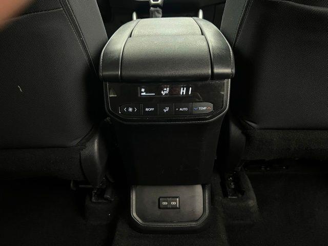 2024 Toyota Highlander LE AWD