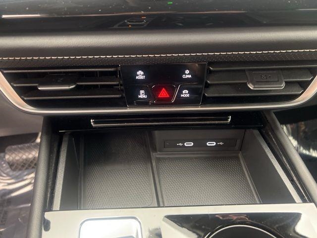 2024 Volkswagen Atlas 2.0T SE AWD