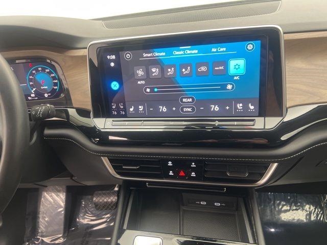 2024 Volkswagen Atlas 2.0T SE AWD