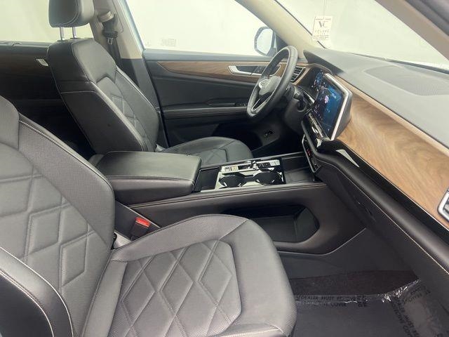 2024 Volkswagen Atlas 2.0T SE AWD