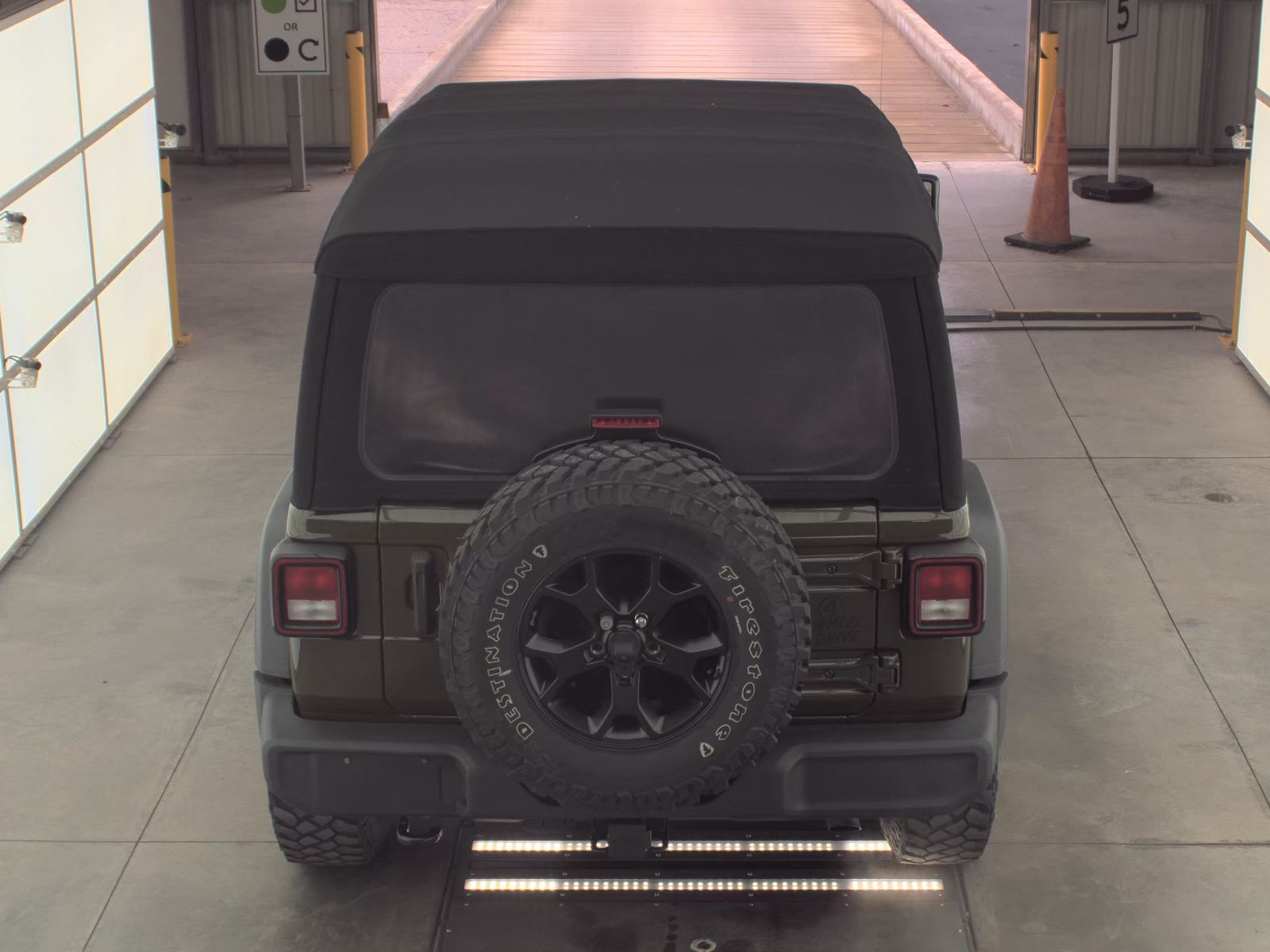 2021 Jeep Wrangler Unlimited Willys Edition AWD