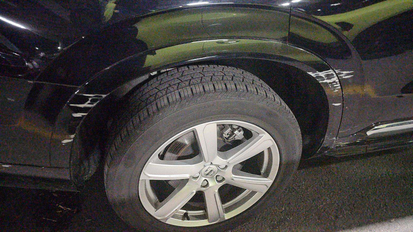 2024 Volvo XC90 B5 Core AWD