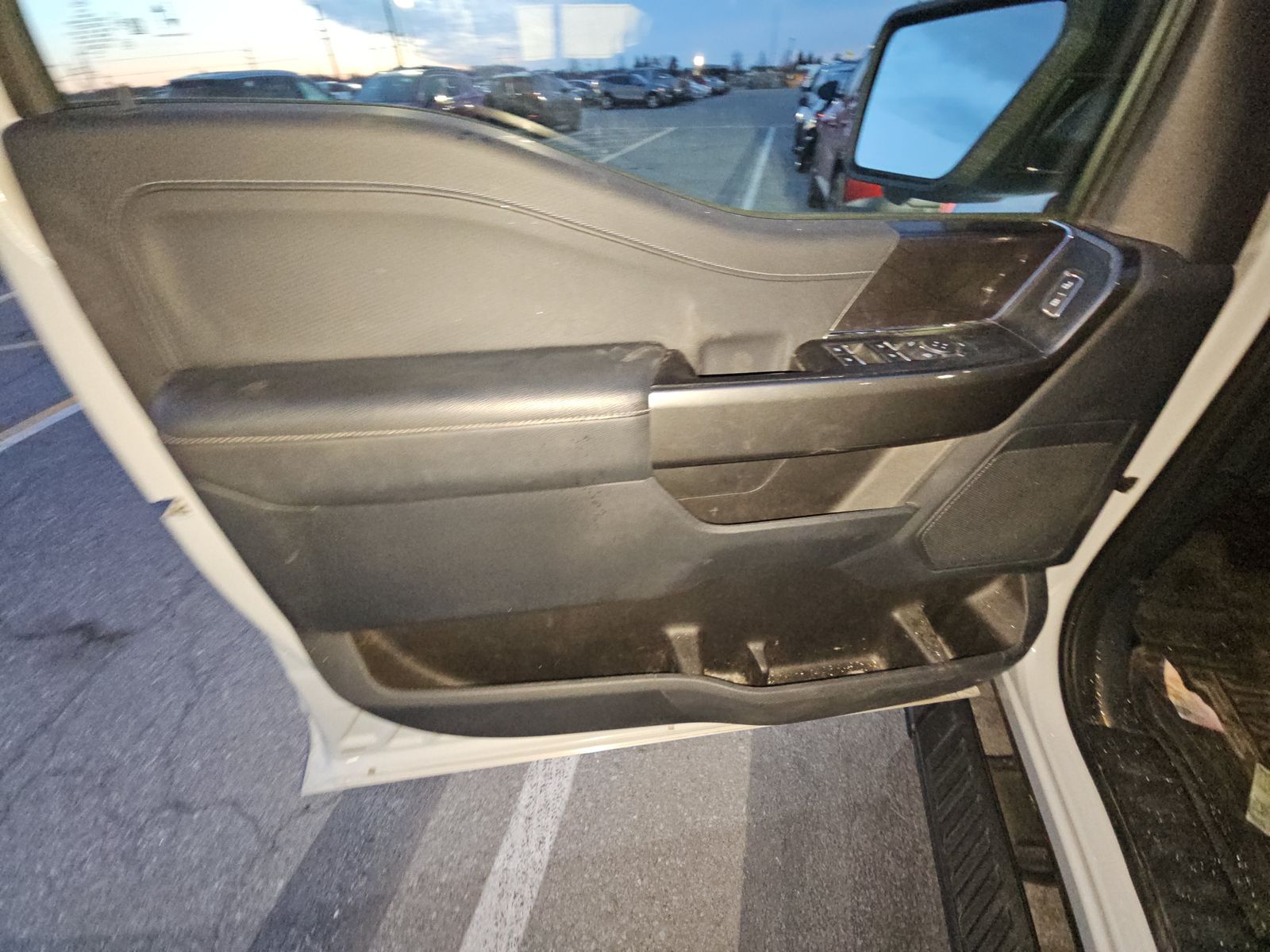 2022 Ford F-150 XLT AWD