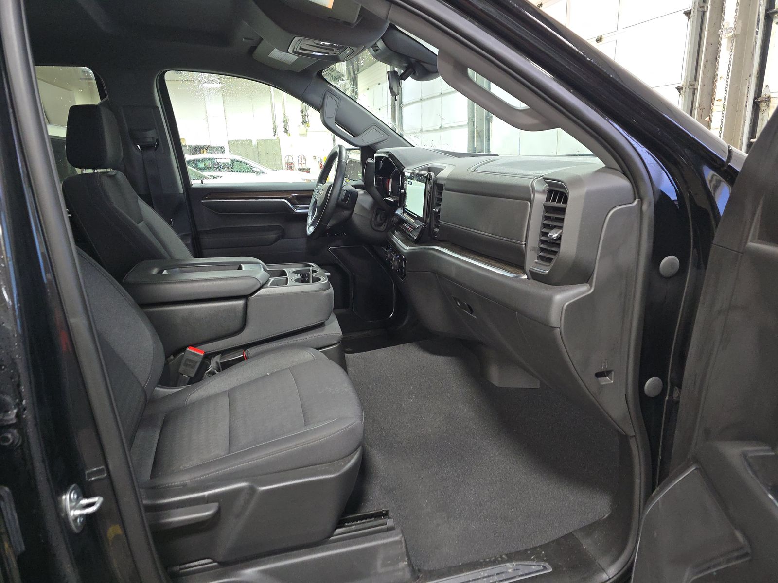 2023 Chevrolet Silverado 1500 LT AWD