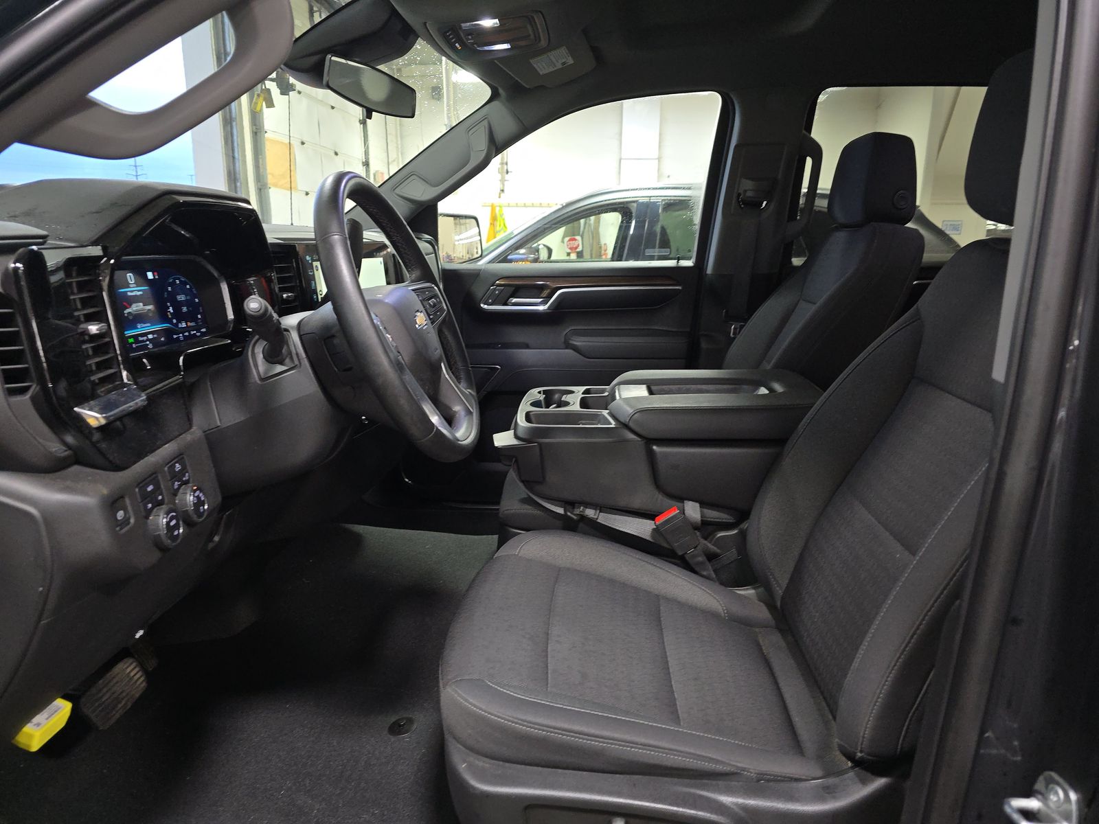 2023 Chevrolet Silverado 1500 LT AWD