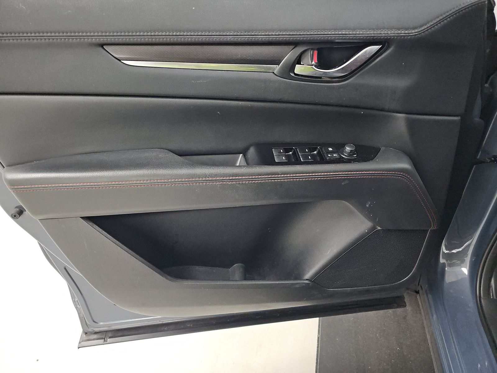 2023 MAZDA CX-5 2.5 S Carbon Edition AWD