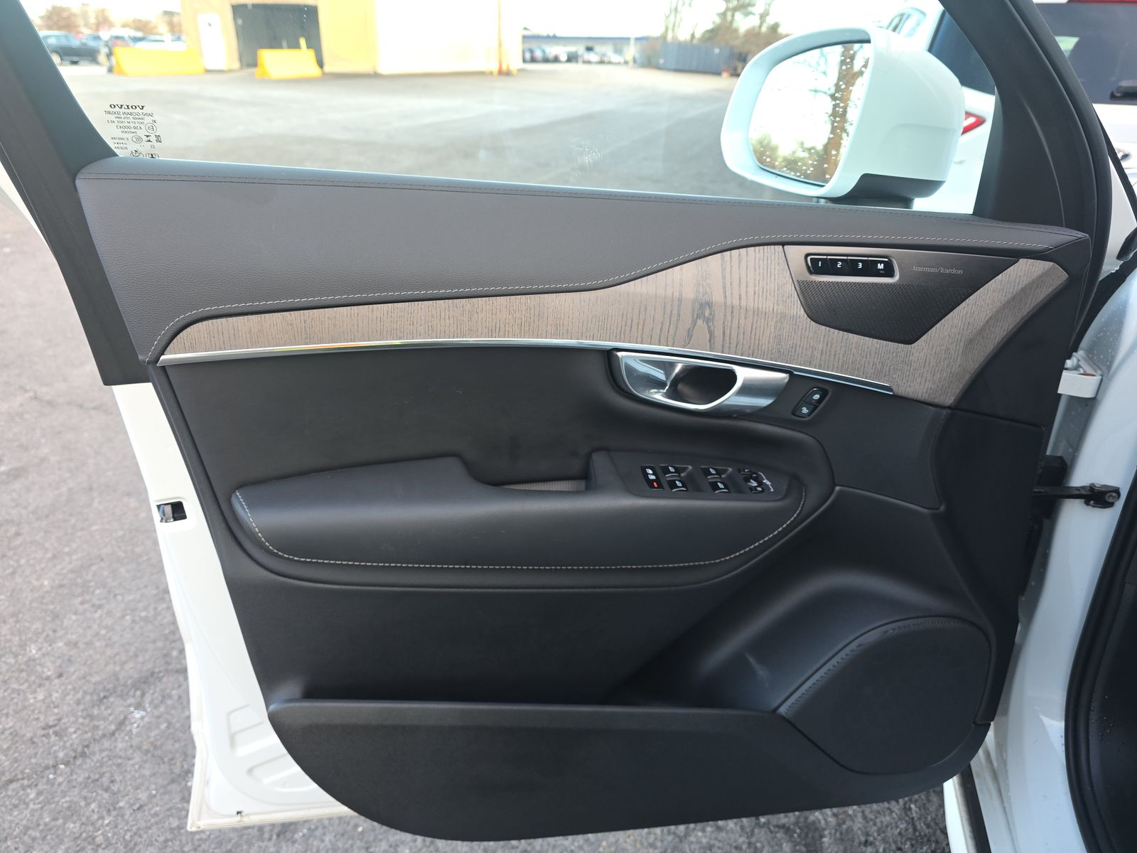2024 Volvo XC90 B6 Ultimate AWD