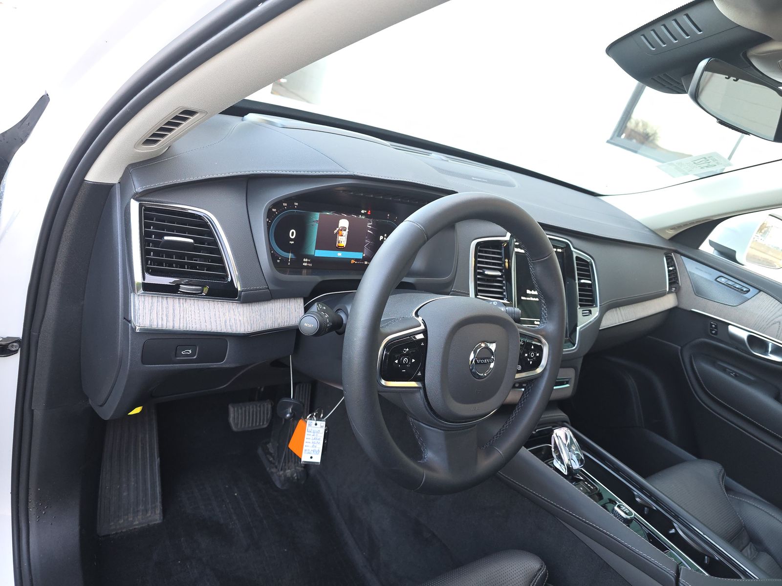 2024 Volvo XC90 B6 Ultimate AWD