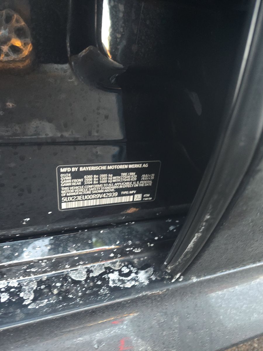 2024 BMW X5 xDrive40i AWD