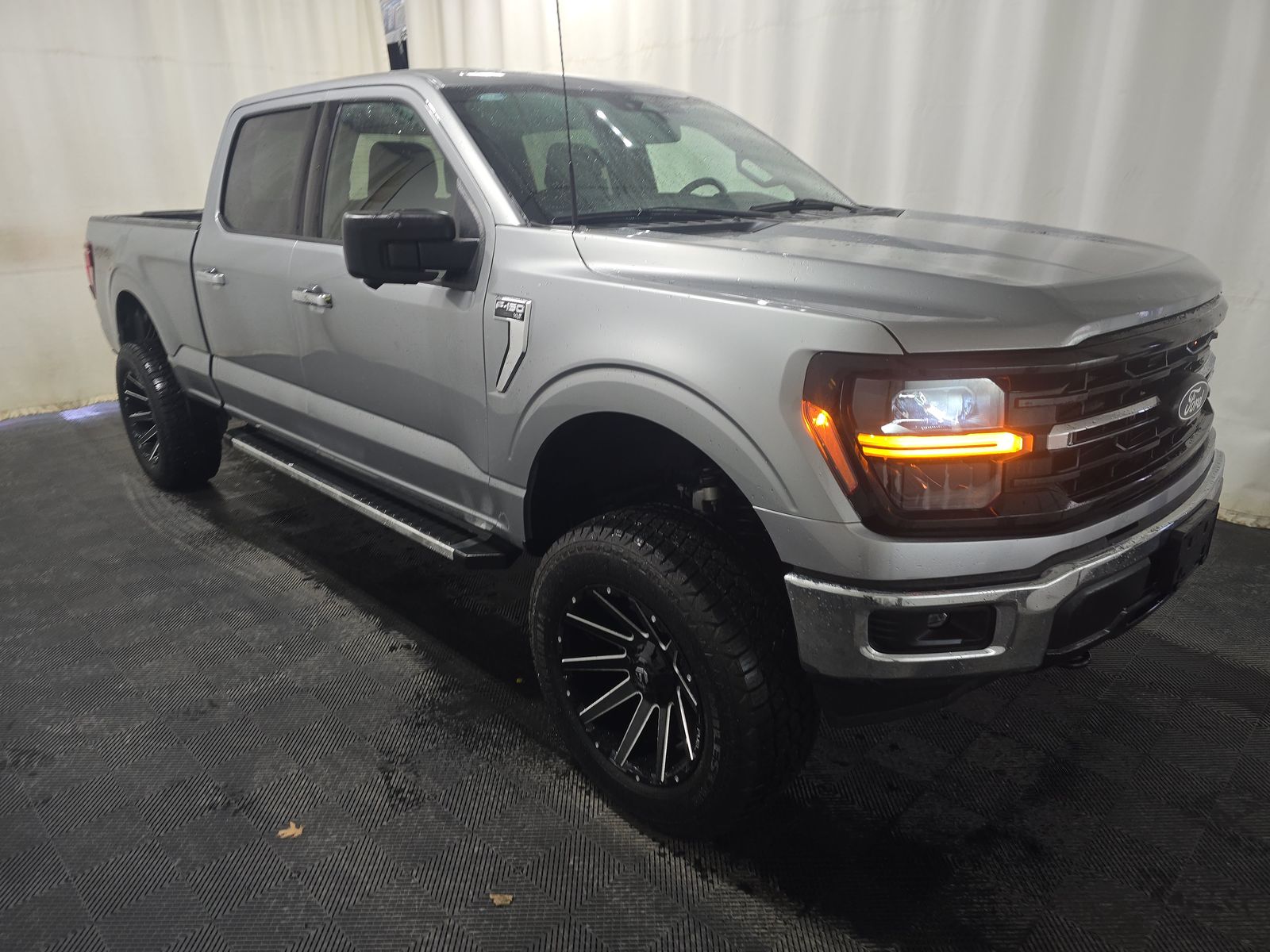 2024 Ford F-150 XLT AWD