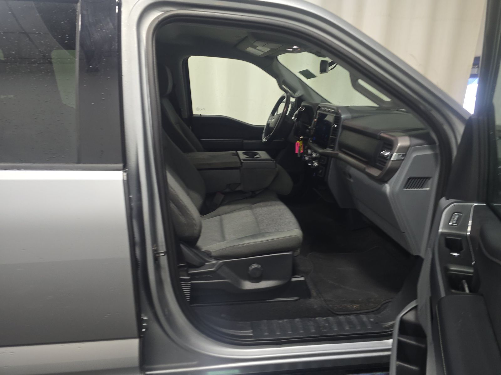 2024 Ford F-150 XLT AWD