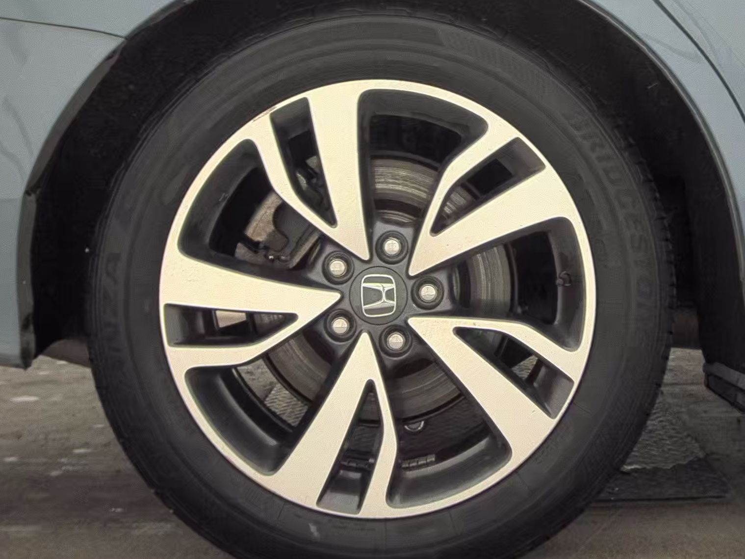 2023 Honda Odyssey Touring FWD