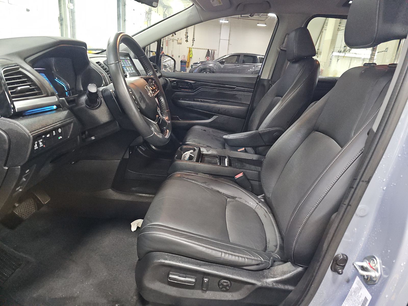 2023 Honda Odyssey Touring FWD