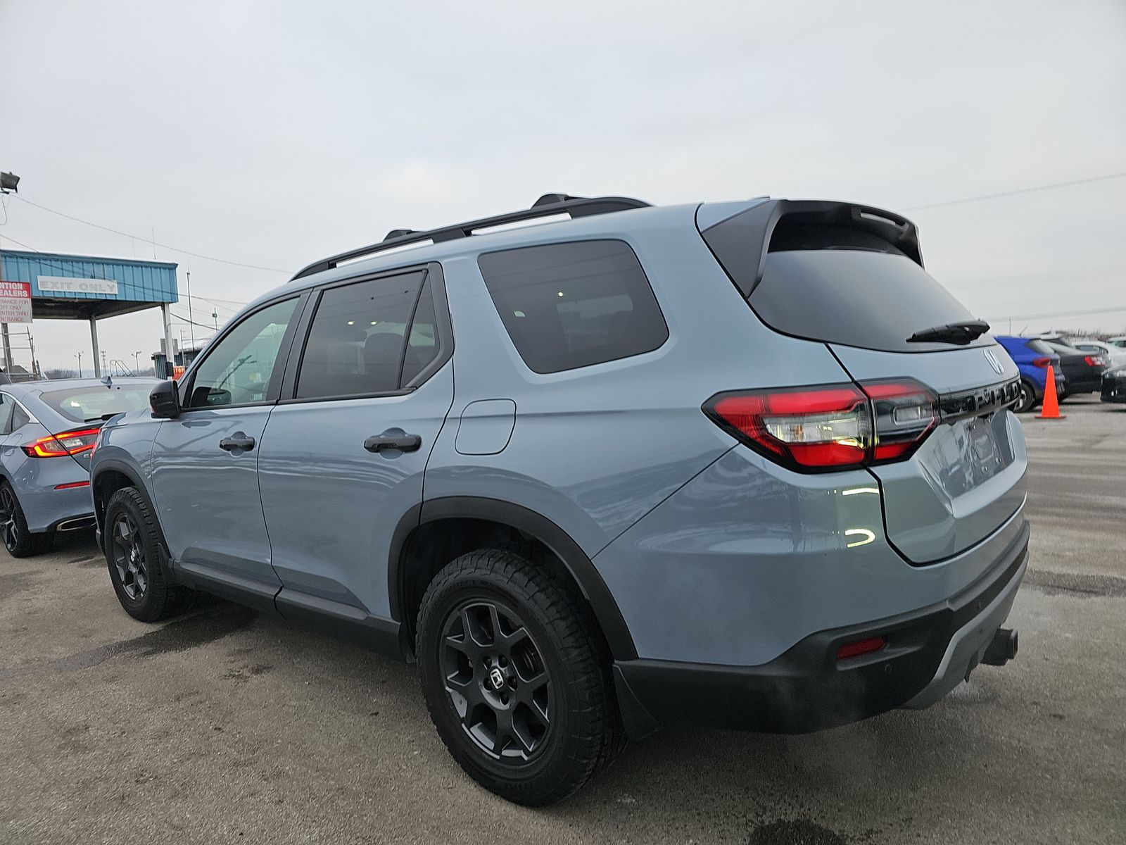 2023 Honda Pilot TrailSport AWD