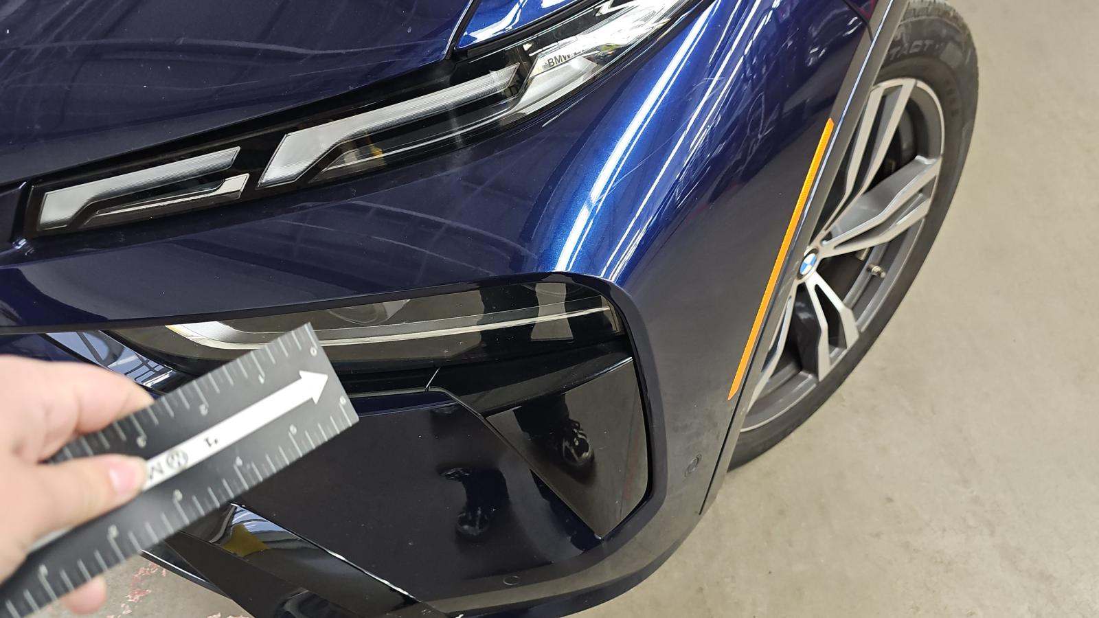 2023 BMW X7 xDrive40i AWD