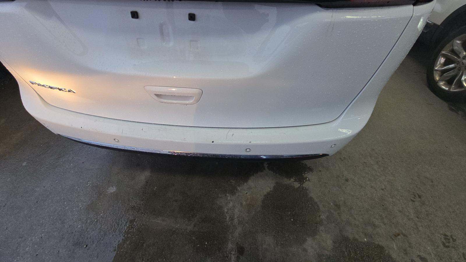 2023 Chrysler Pacifica Touring L FWD