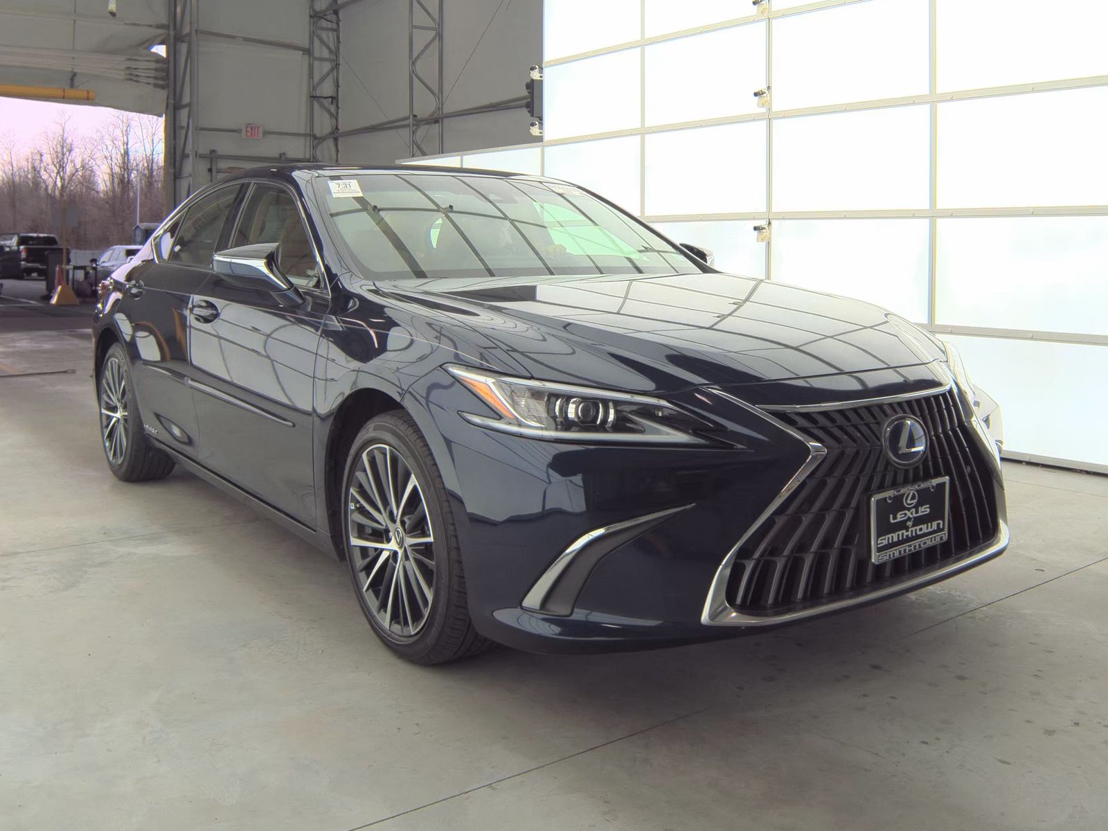 2022 Lexus ES ES 300h FWD