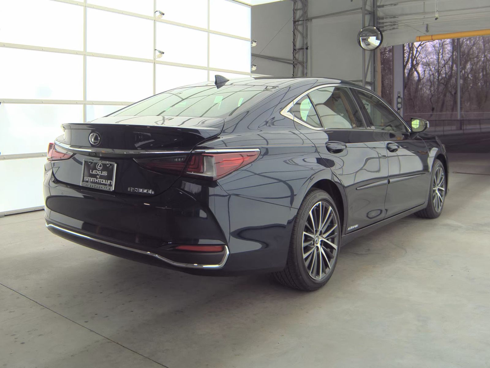 2022 Lexus ES ES 300h FWD