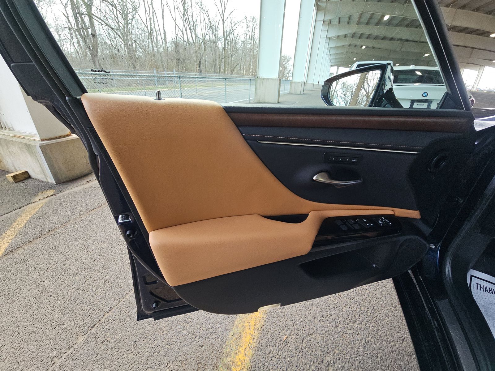 2022 Lexus ES ES 300h FWD