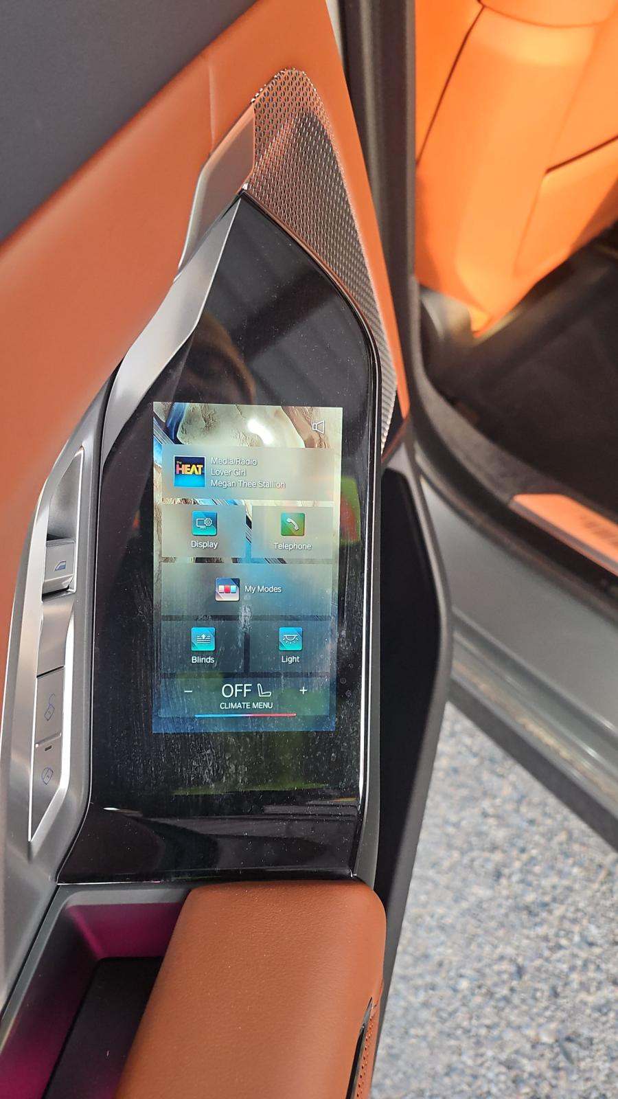 2025 BMW 7 Series 740i RWD