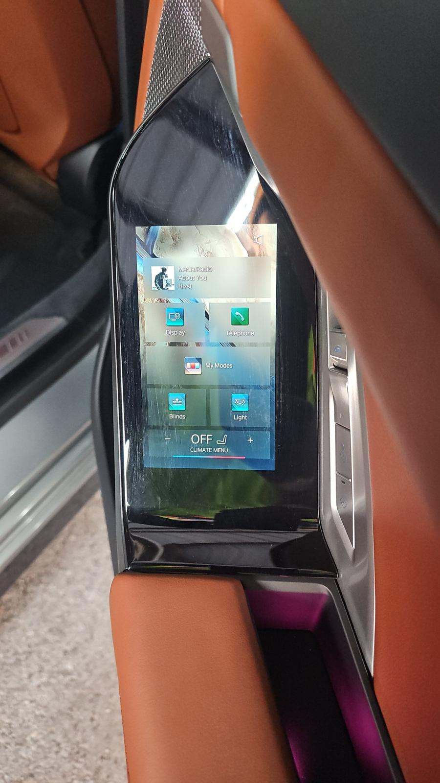 2025 BMW 7 Series 740i RWD