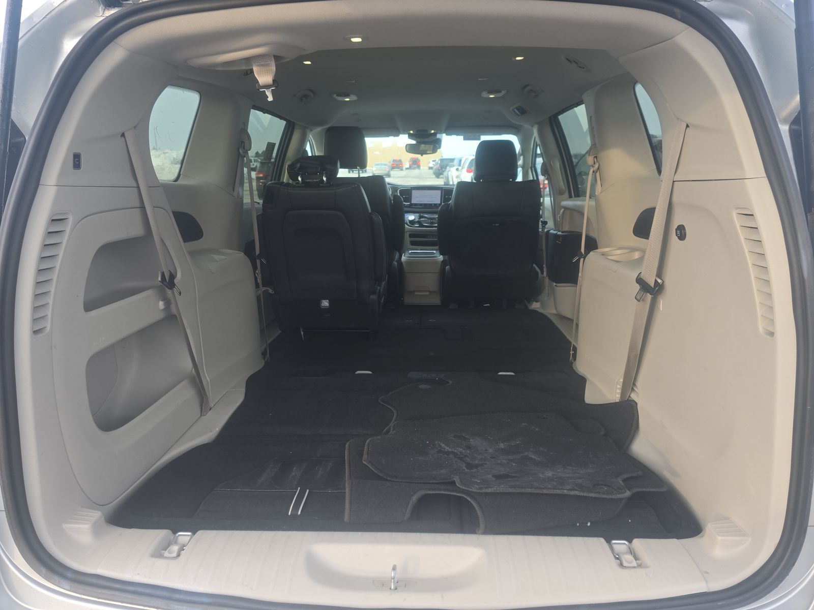 2024 Chrysler Pacifica Touring L FWD